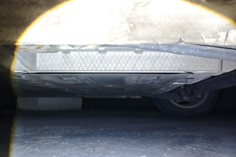 Used Roewe Clever 2022 311km QiQi BoBo Edition Chassis Rear Left