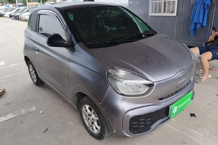Used Roewe Clever 2022 311km QiQi BoBo Edition Front Right 45 Deg