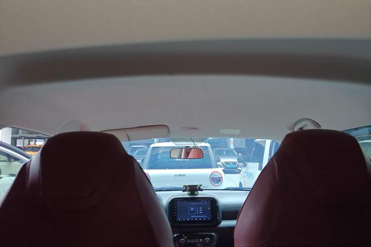 Used Roewe Clever 2022 311km QiQi BoBo Edition Headliner