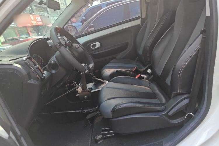 Used Roewe Clever 2022 311km QiQi BoBo Edition Left Front Seat