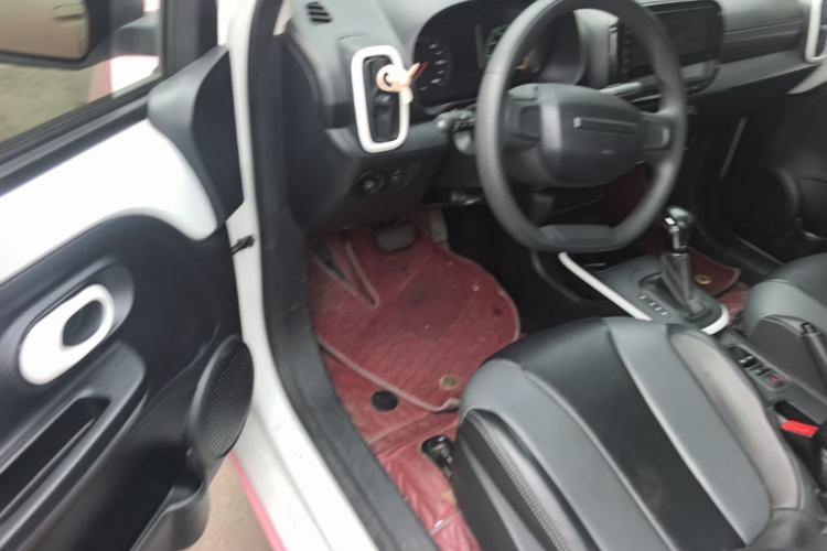 Used Roewe Clever 2022 311km QiQi BoBo Edition Driver Seat