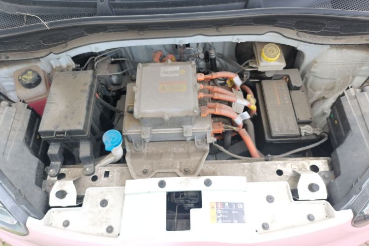 Used Roewe Clever 2022 311km QiQi BoBo Edition Engine Bay
