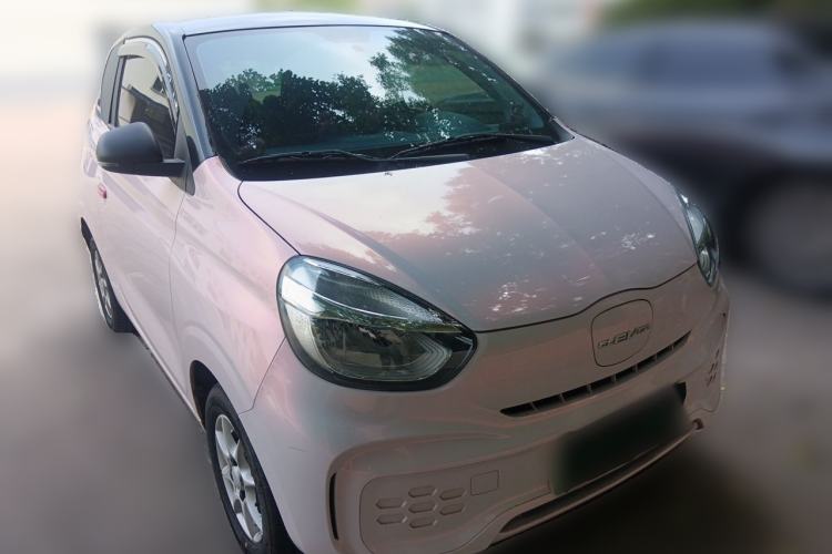 Used Roewe Clever 2022 311km QiQi BoBo Edition Front Right 45 Deg