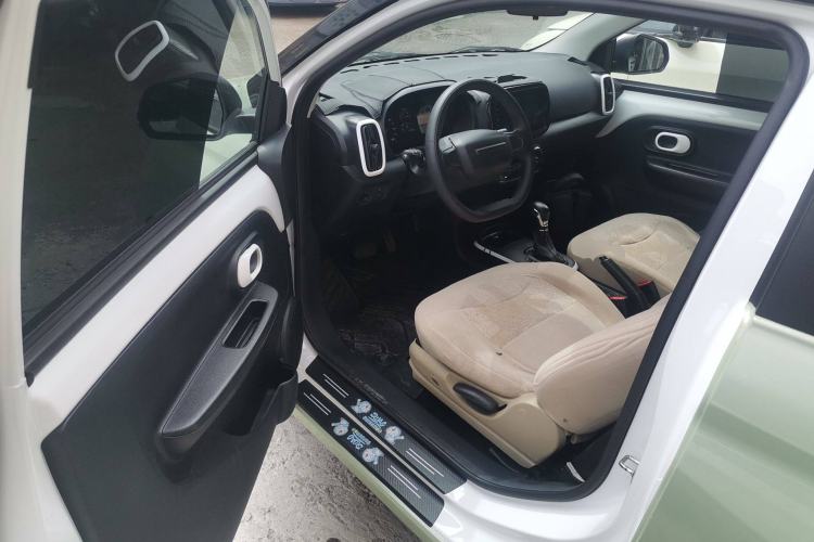 Used Roewe Clever 2022 311km QiQi BoBo Edition Driver Seat