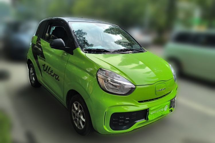 Used Roewe Clever 2022 311km QiQi BoBo Edition Front Right 45 Deg