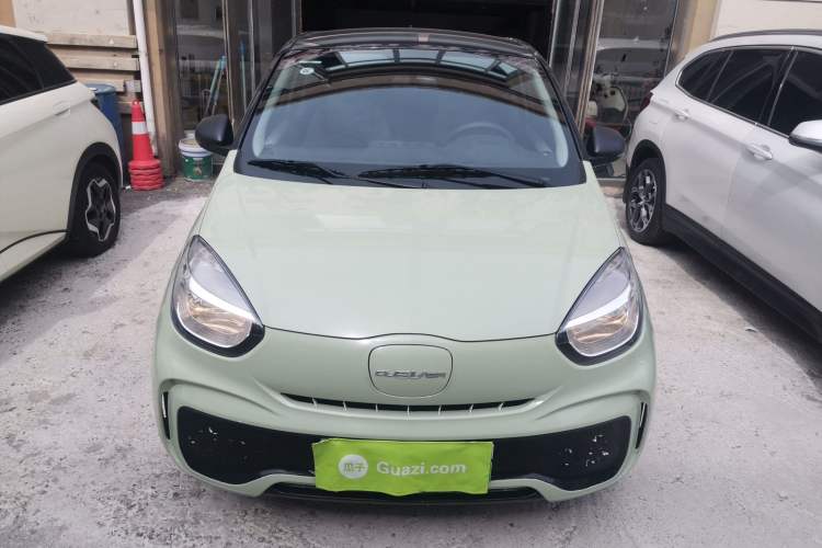 Used Roewe Clever 2022 311km QiQi BoBo Edition Front