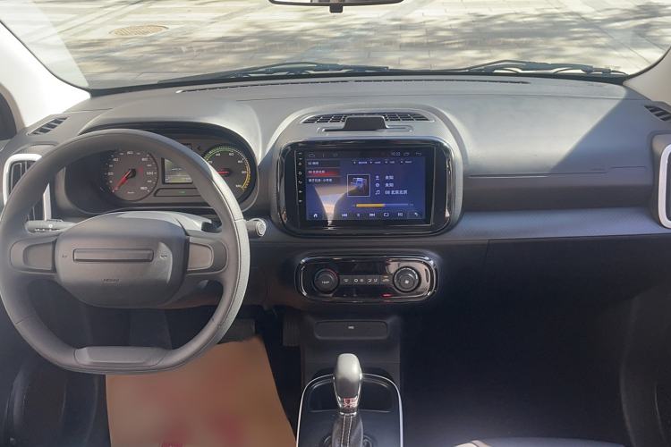 Used Roewe Clever 2022 311km QiQi BoBo Edition Interior 2