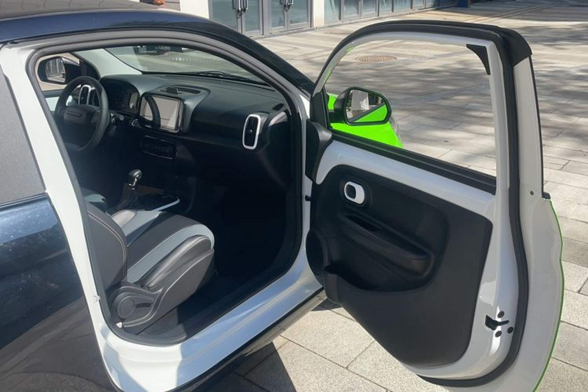 Used Roewe Clever 2022 311km QiQi BoBo Edition Interior 4