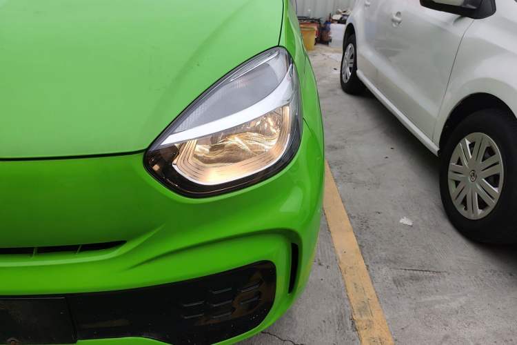 Used Roewe Clever 2022 311km QiQi BoBo Edition Left Front Headlight