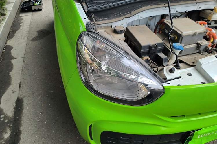 Used Roewe Clever 2022 311km QiQi BoBo Edition Right Front Headlight