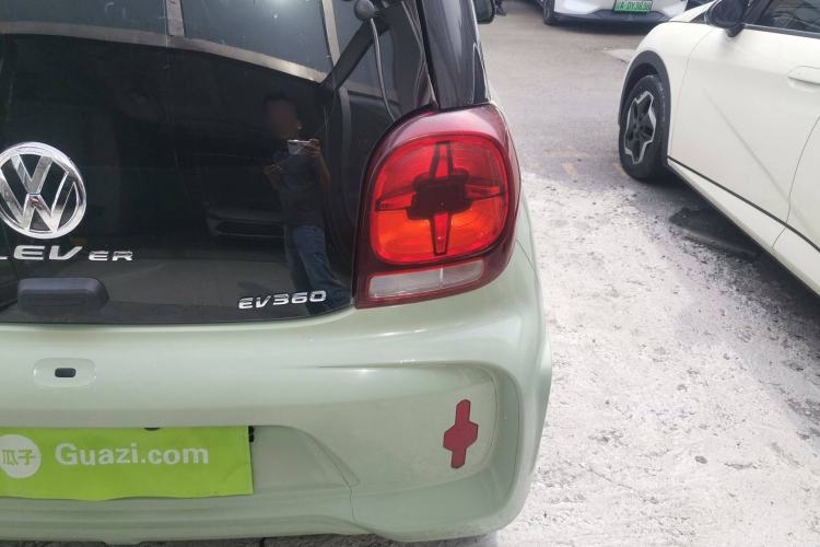 Used Roewe Clever 2022 311km QiQi BoBo Edition Right Rear Taillight