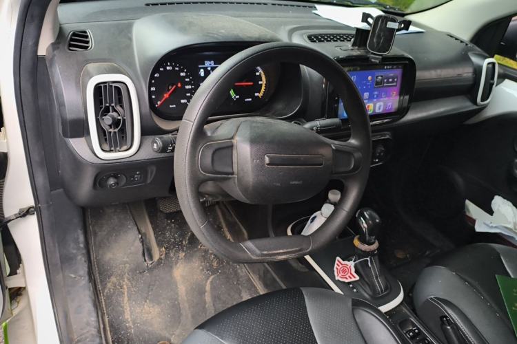 Used Roewe Clever 2022 311km QiQi BoBo Edition Steering Wheel
