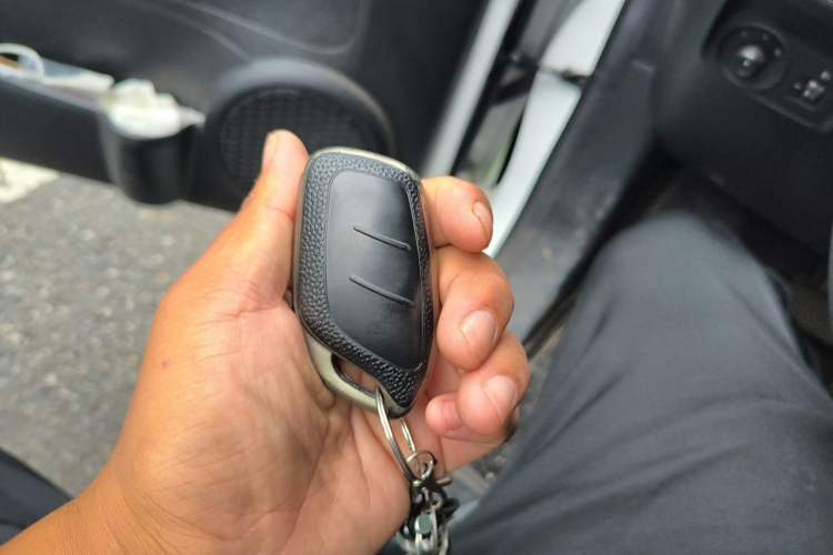 Used Roewe Clever 2022 311km QiQi BoBo Edition Vehicle Key