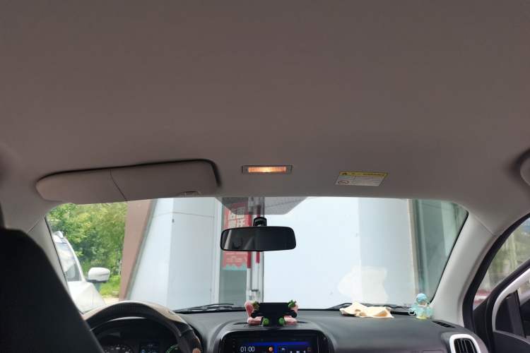 Used Roewe Clever 2022 311km QiQi BoBo Edition Headliner