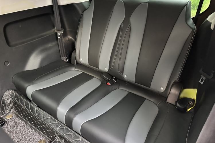 Used Roewe Clever 2022 311km QiQi BoBo Edition Interior 6