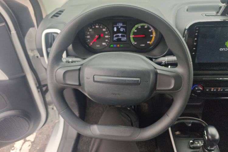 Used Roewe Clever 2022 311km QiQi BoBo Edition Steering Wheel