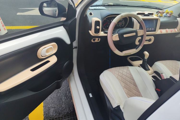 Used Roewe Clever 2022 311km QiQi BoBo Edition Driver Seat
