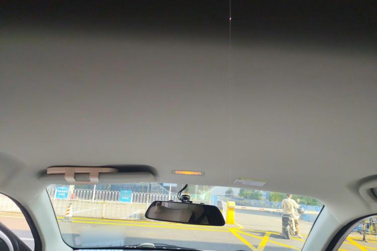Used Roewe Clever 2022 311km QiQi BoBo Edition Headliner
