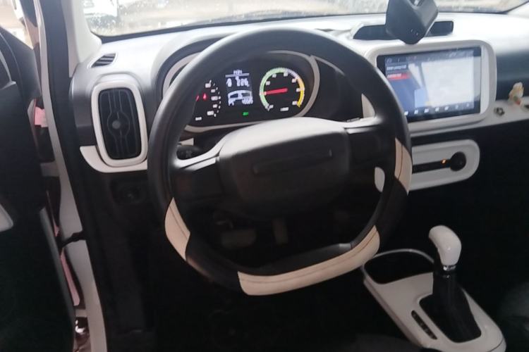 Used Roewe Clever 2022 311km QiQi BoBo Edition Steering Wheel