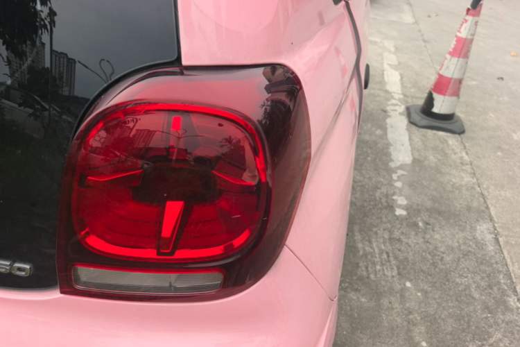 Used Roewe Clever 2022 311km QiQi BoBo Edition Right Rear Taillight