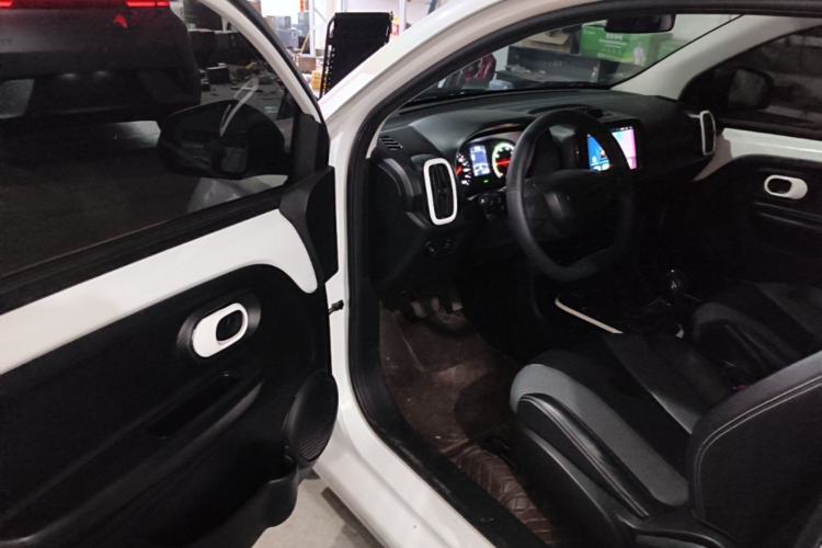 Used Roewe Clever 2022 311km QiQi BoBo Edition Driver Seat