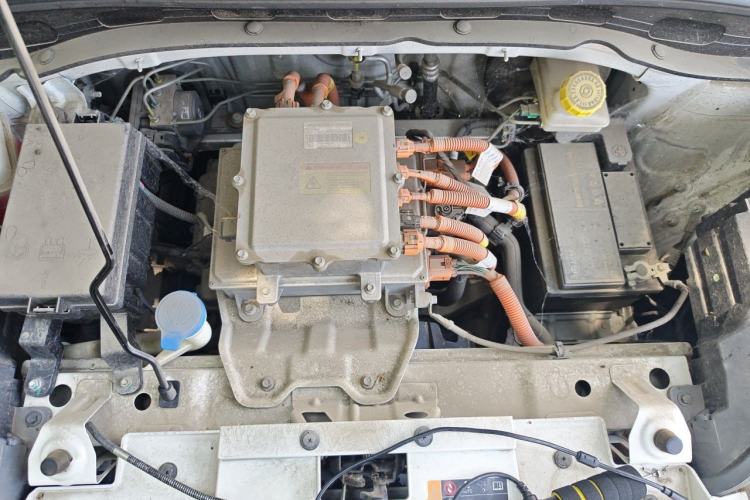 Used Roewe Clever 2022 311km QiQi BoBo Edition Engine Bay