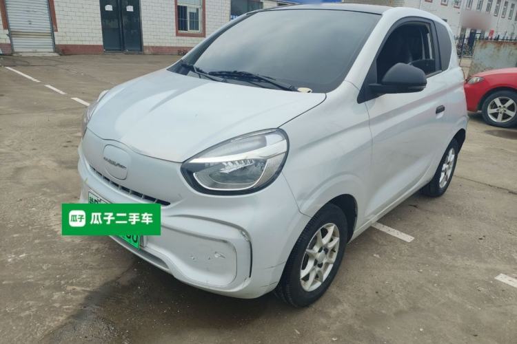 Used Roewe Clever 2022 311km QiQi BoBo Edition Front Left 45 Deg