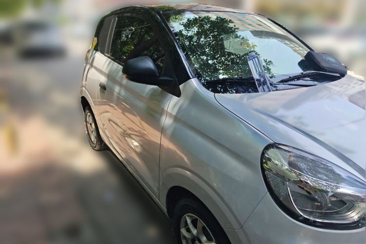 Used Roewe Clever 2022 311km QiQi BoBo Edition Front Right 45 Deg