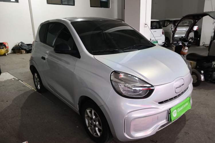 Used Roewe Clever 2022 311km QiQi BoBo Edition Front Right 45 Deg