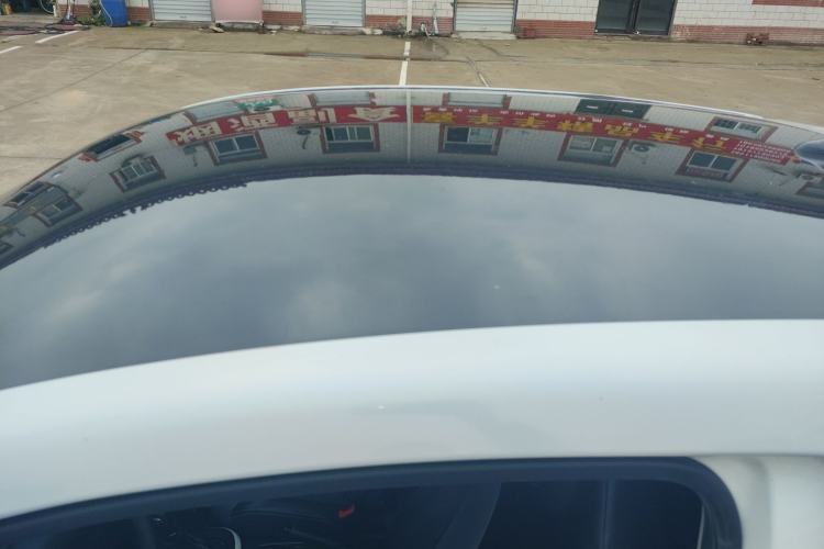 Used Roewe Clever 2022 311km QiQi BoBo Edition Roof
