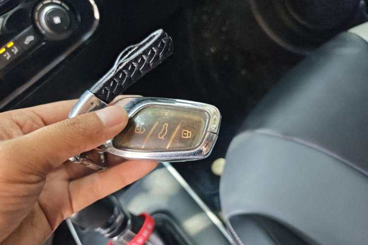 Used Roewe Clever 2022 311km QiQi BoBo Edition Vehicle Key