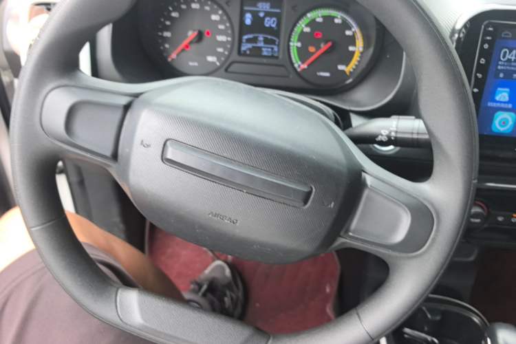 Used Roewe Clever 2022 311km QiQi BoBo Edition Steering Wheel