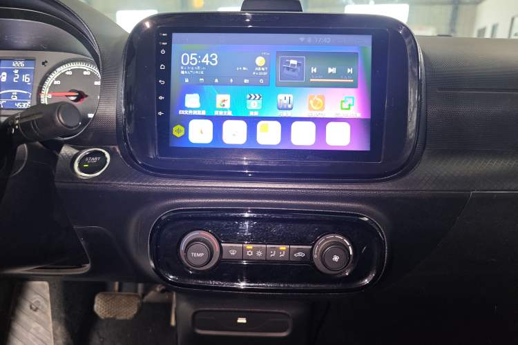 Used Roewe Clever 2022 311km QiQi BoBo Edition Audio And AC Panel