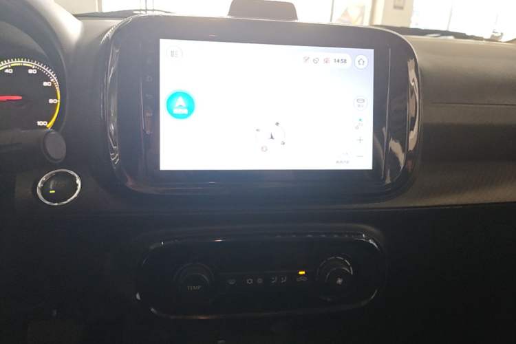 Used Roewe Clever 2022 311km QiQi BoBo Edition Audio And AC Panel