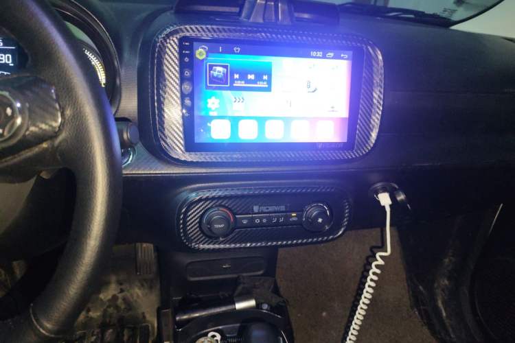 Used Roewe Clever 2022 311km QiQi BoBo Edition Audio And AC Panel
