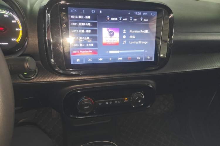 Used Roewe Clever 2022 311km QiQi BoBo Edition Audio And AC Panel