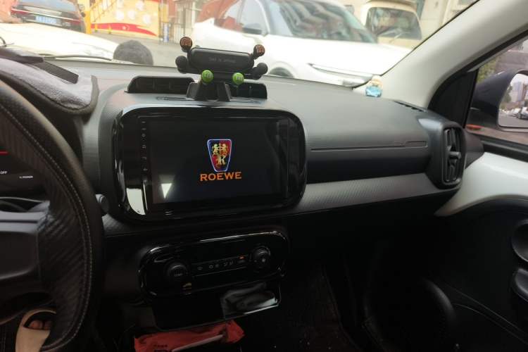 Used Roewe Clever 2022 311km QiQi BoBo Edition Audio And AC Panel