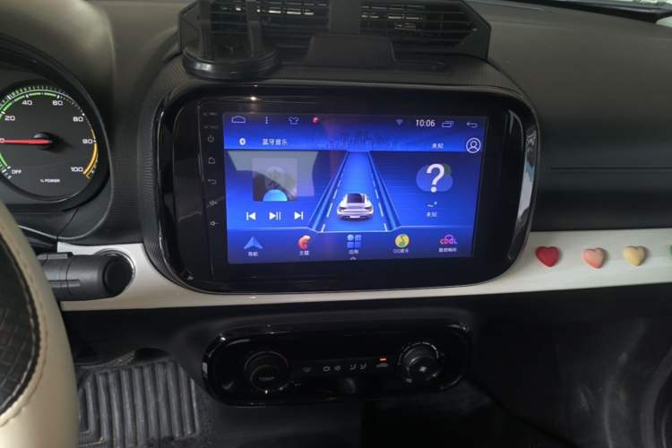 Used Roewe Clever 2022 311km QiQi BoBo Edition Audio And AC Panel