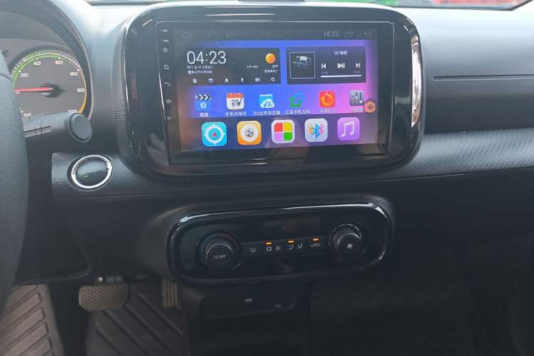 Used Roewe Clever 2022 311km QiQi BoBo Edition Audio And AC Panel