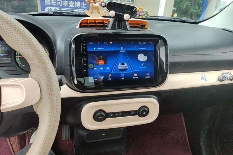 Used Roewe Clever 2022 311km QiQi BoBo Edition Audio And AC Panel