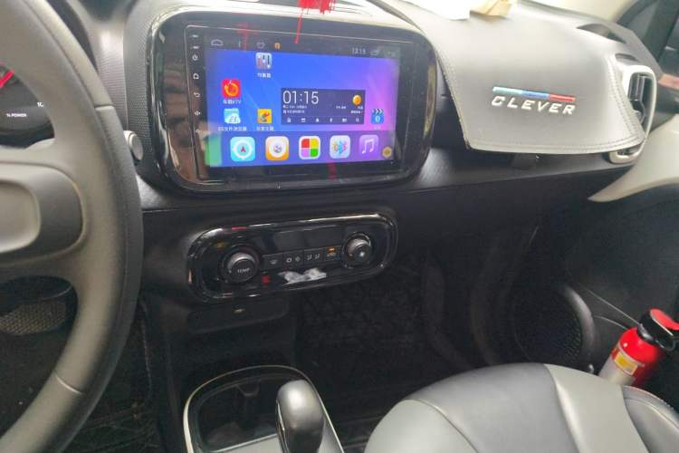 Used Roewe Clever 2022 311km QiQi BoBo Edition Audio And AC Panel