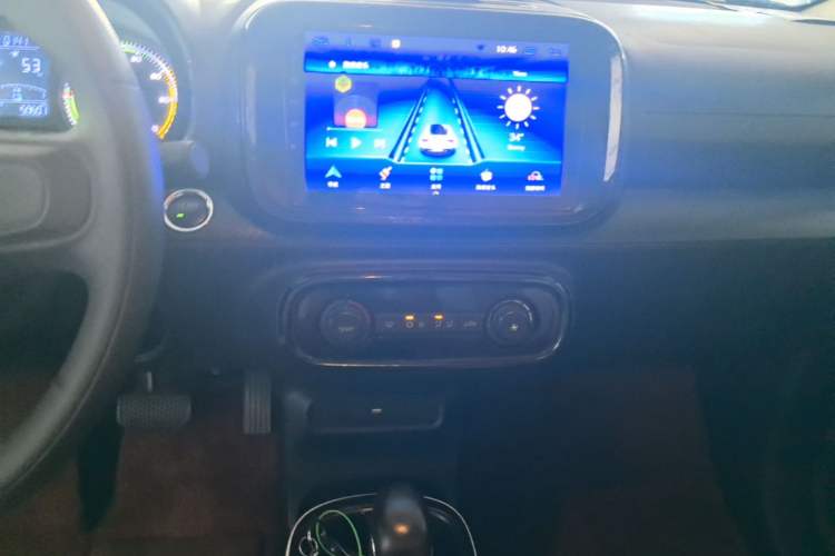 Used Roewe Clever 2022 311km QiQi BoBo Edition Audio And AC Panel