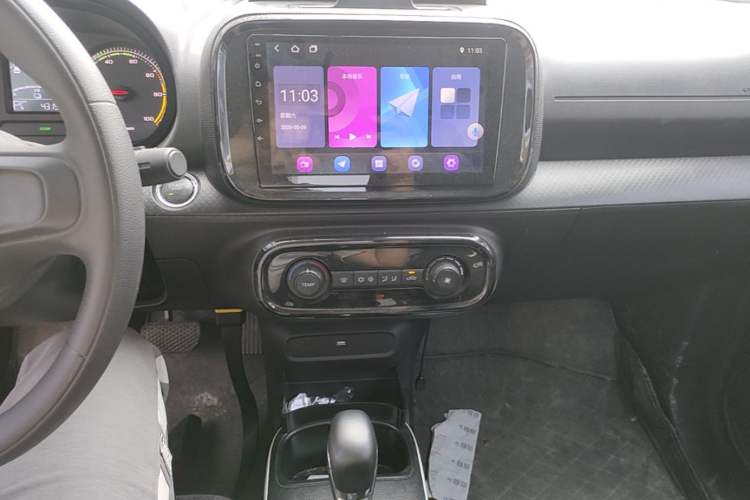 Used Roewe Clever 2022 311km QiQi BoBo Edition Audio And AC Panel