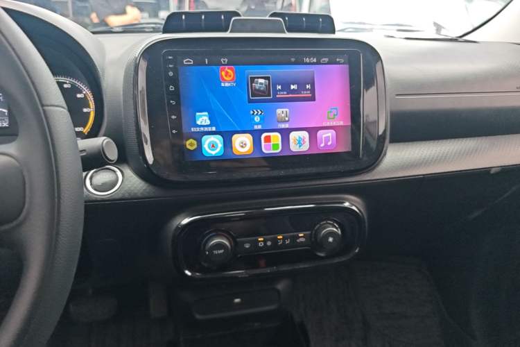 Used Roewe Clever 2022 311km QiQi BoBo Edition Audio And AC Panel