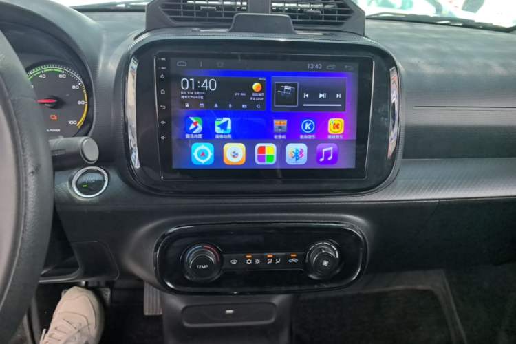 Used Roewe Clever 2022 311km QiQi BoBo Edition Audio And AC Panel