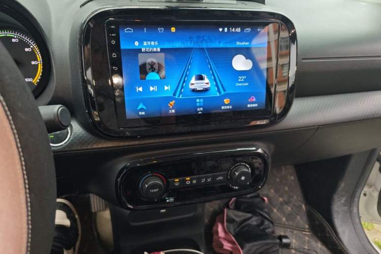 Used Roewe Clever 2022 311km QiQi BoBo Edition Audio And AC Panel