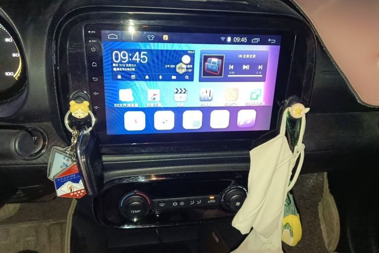 Used Roewe Clever 2022 311km QiQi BoBo Edition Audio And AC Panel