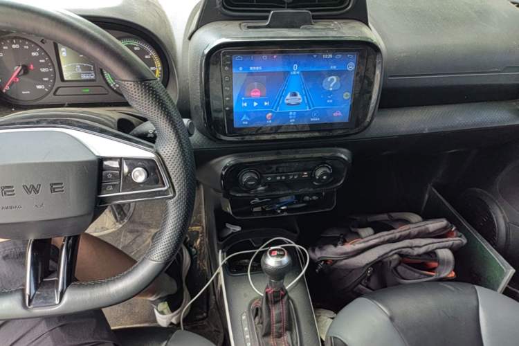 Used Roewe Clever 2022 311km QiQi BoBo Edition Audio And AC Panel