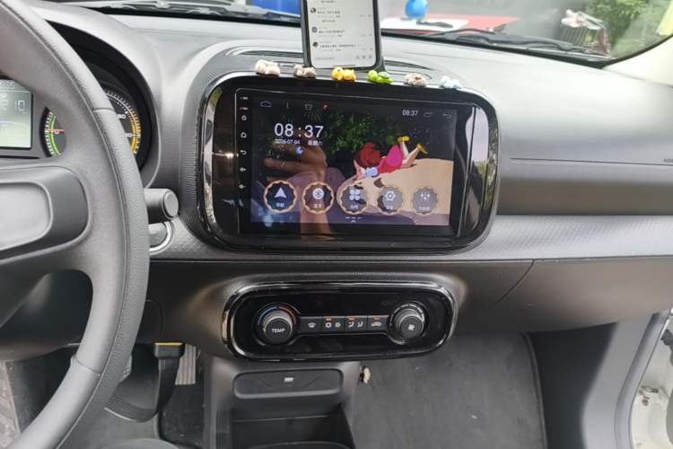Used Roewe Clever 2022 311km QiQi BoBo Edition Audio And AC Panel