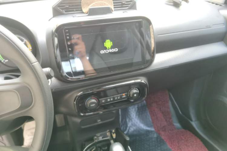 Used Roewe Clever 2022 311km QiQi BoBo Edition Audio And AC Panel